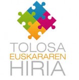 Tolosako osasun zentroan ez dela euskarazko zerbitzurik bermatzen salatu dute